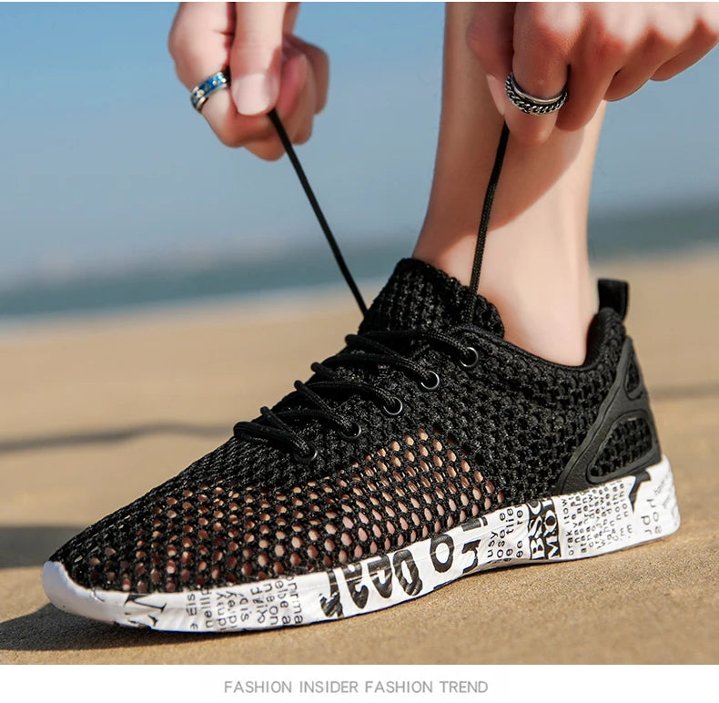 Summer Lightweight Flat Sports Shoes for Men's Outdoor New Style Mesh Casual Men's Shoes Breathable Upstream Shoes Large Size