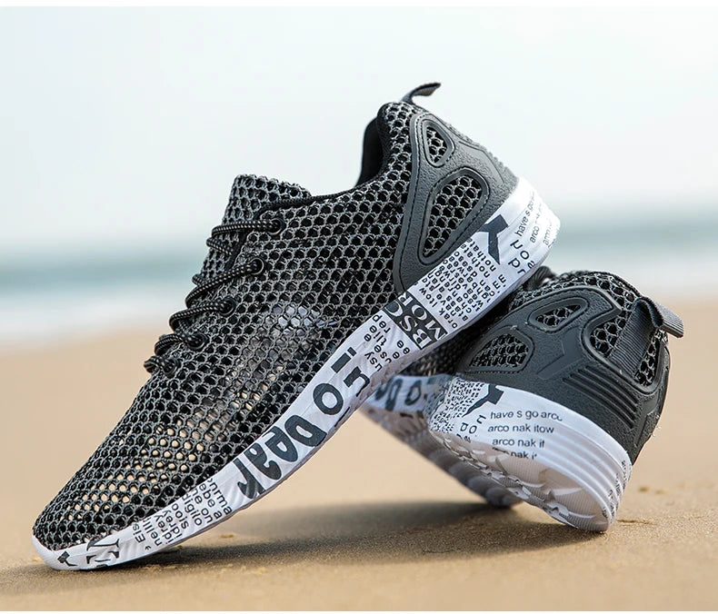 Summer Lightweight Flat Sports Shoes for Men's Outdoor New Style Mesh Casual Men's Shoes Breathable Upstream Shoes Large Size