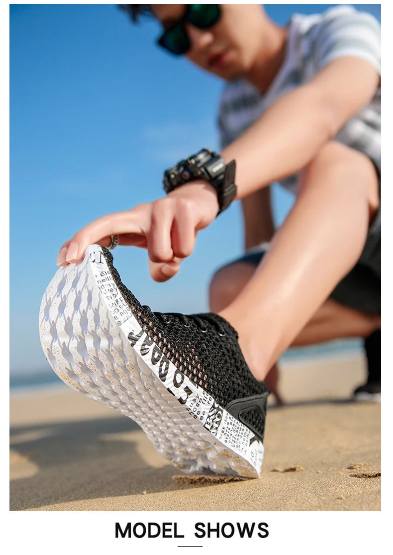 Summer Lightweight Flat Sports Shoes for Men's Outdoor New Style Mesh Casual Men's Shoes Breathable Upstream Shoes Large Size