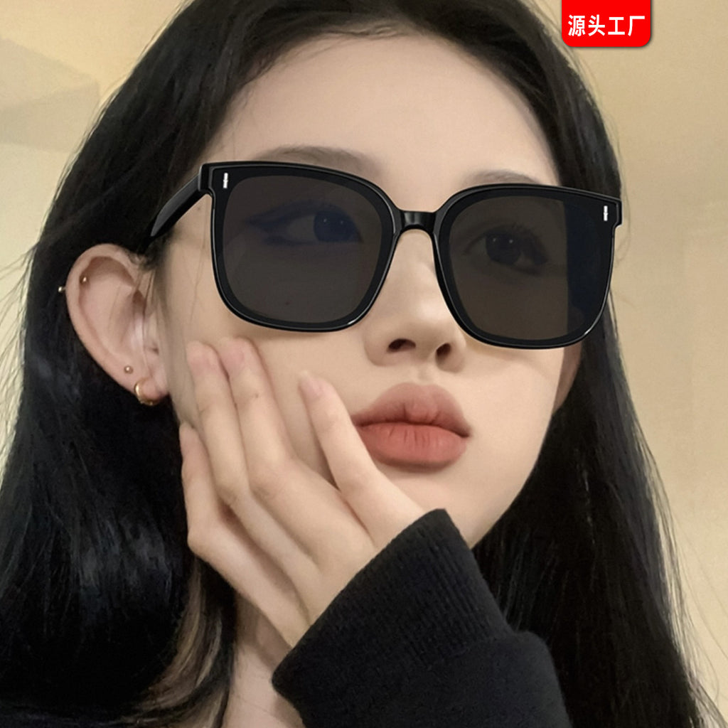 New Gm Sunglasses with Large Frames That Make the Face Look Smaller, Korean Style Trendy Ins Black Frame Internet Celebrity Style Street Style Popular Sunglasses for Women
