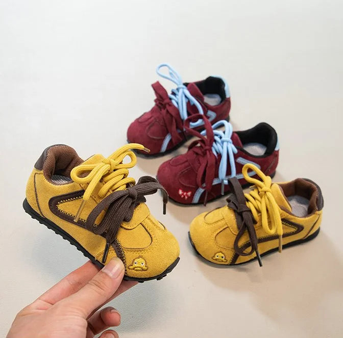 2026 Korean Fashion Spring New Children's Sports Shoes Baby Boys Comfortable Soft Flat Shoes Girls Outdoor Campus Sports Shoes