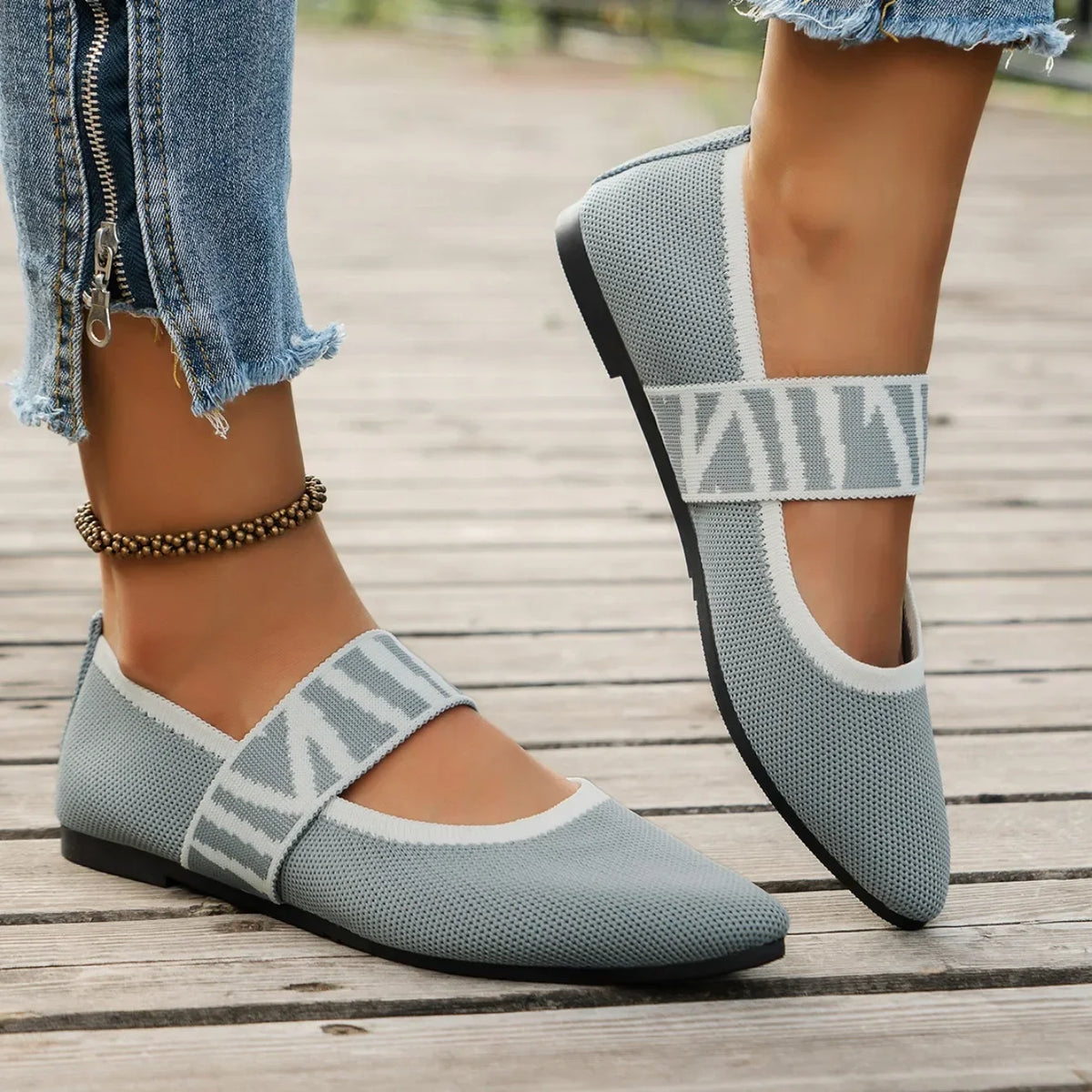 Women Flat Shoes Summer New Fashion Designer Loafers Comfortable Non-Slip Flat Shoes for Women Daily Casual Low-top Sneakers