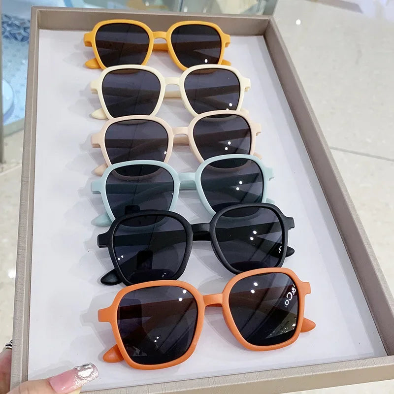 New Kids Sunglasses Square Children Sunglasses Boy Girl Stylish Goggles Baby Student Eyeglasses Party Eyewear UV400 Gafas De Sol
