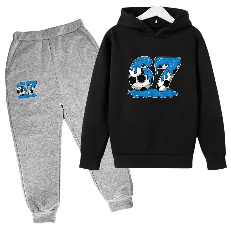 Six to seven-year-old children's sportswear set 67 Children's clothing hooded shirt + pants set 2-piece set for 3-12 year olds