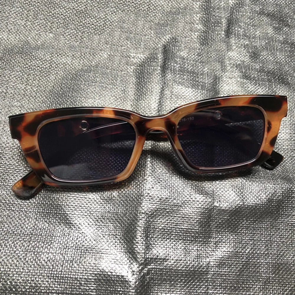 Fashion Vintage Rectangle Punk Sunglasses Women Men Personalized Retro Sun Glasses Trendy Eyewear UV400 Shades Eyeglasses
