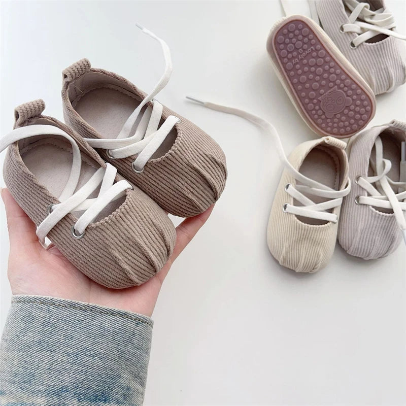 Newborn Shoes Retro Style Baby Girls Walking Shoes Spring Autumn Child Soft Soled Anti Slip Toddler Infant Kids Princess Shoes