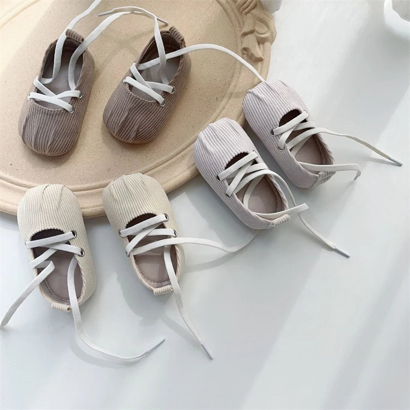 Newborn Shoes Retro Style Baby Girls Walking Shoes Spring Autumn Child Soft Soled Anti Slip Toddler Infant Kids Princess Shoes