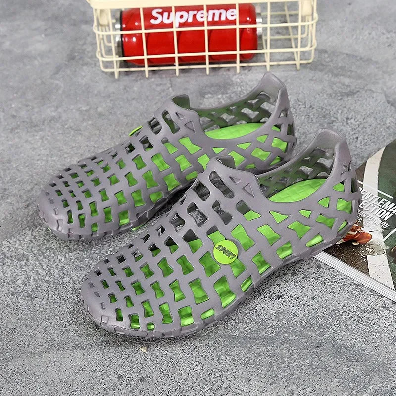 Summer Men Water Shoes Breathable Beach Sandals Upstream Water Shoes Women's Quick-drying Hollow Slippers Aqua Shoes