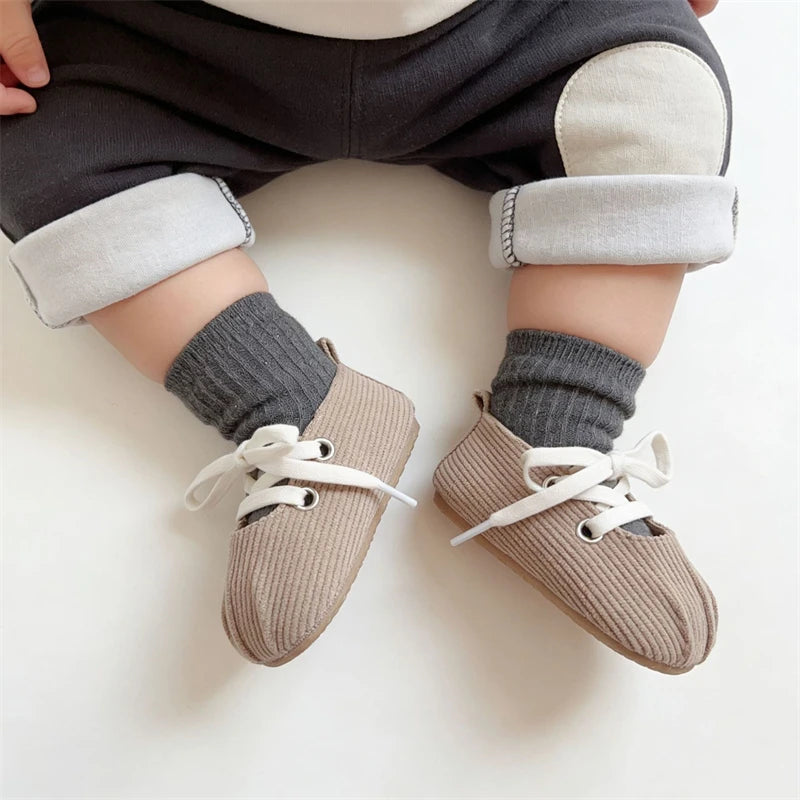 Newborn Shoes Retro Style Baby Girls Walking Shoes Spring Autumn Child Soft Soled Anti Slip Toddler Infant Kids Princess Shoes
