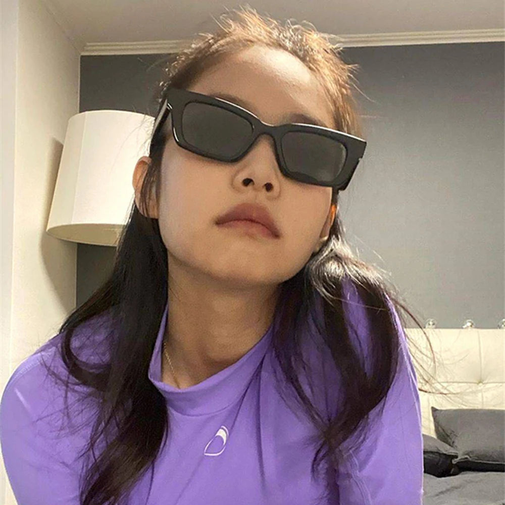 Fashion Vintage Rectangle Punk Sunglasses Women Men Personalized Retro Sun Glasses Trendy Eyewear UV400 Shades Eyeglasses