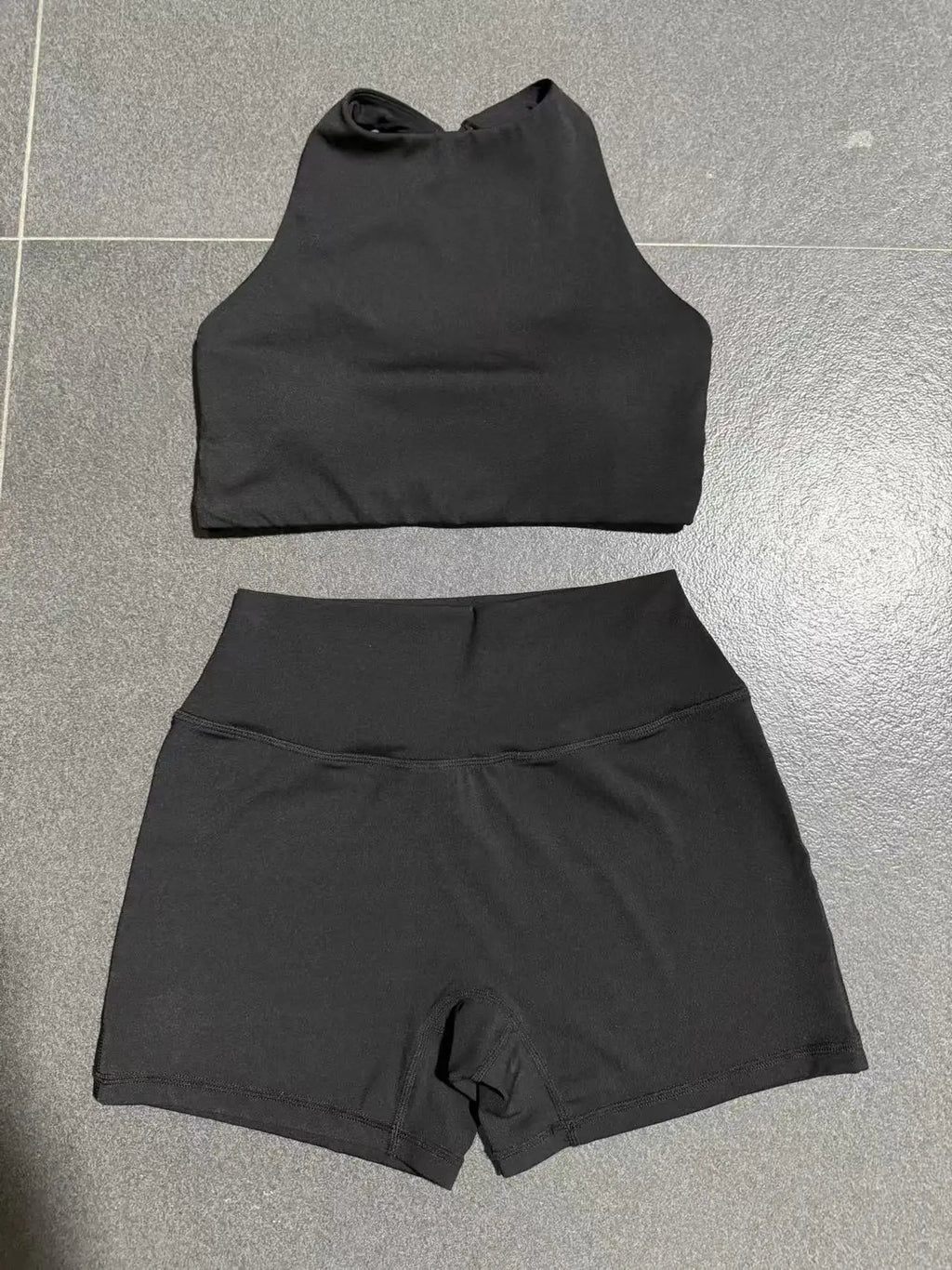 Gym Workout Clothing Detachable Chest Pad Cross Back Vest Yoga Shorts Sets Tight Quick-Dry Fitness Sports Shorts Suits for Women