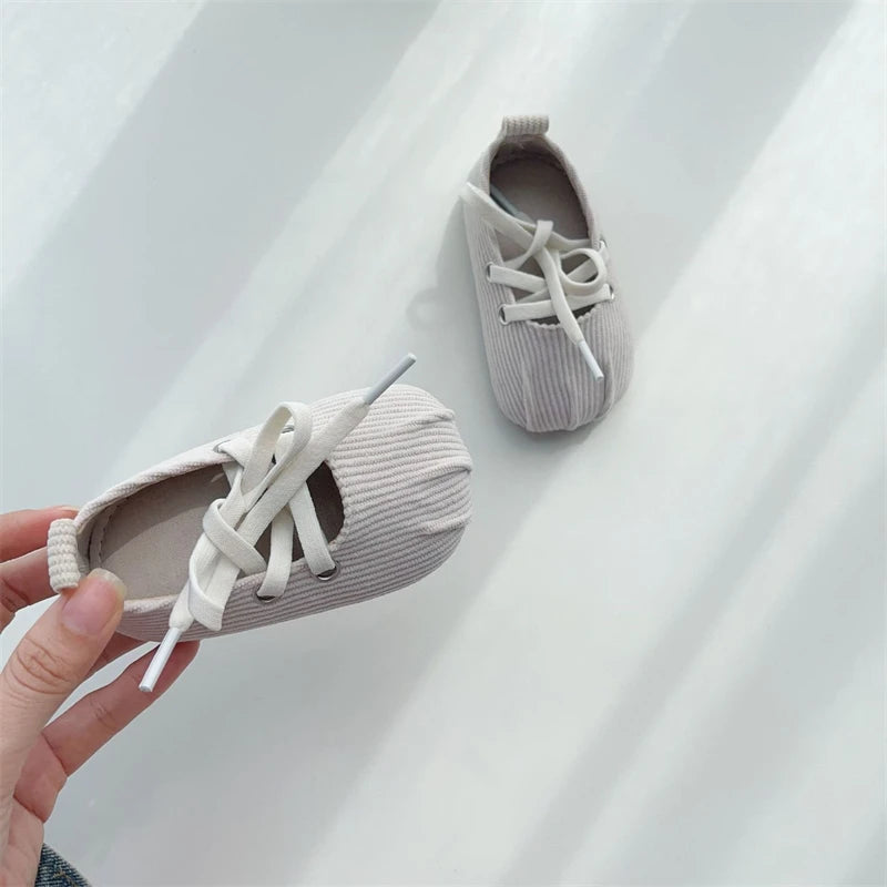 Newborn Shoes Retro Style Baby Girls Walking Shoes Spring Autumn Child Soft Soled Anti Slip Toddler Infant Kids Princess Shoes