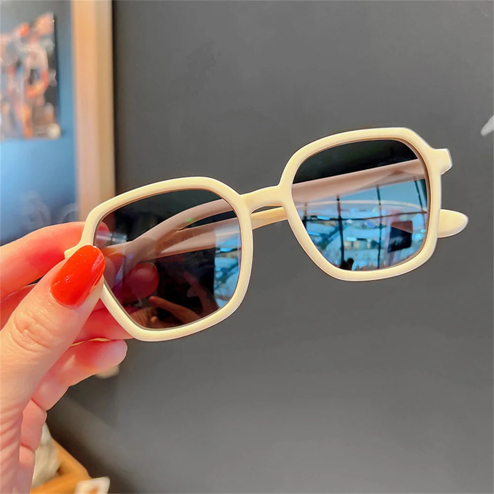 Children's Sunglasses Girl Baby Boy Cute Summer Round Frame Small Sunglasses Children's Glasses Steampunk Bee Kids Sunglasses