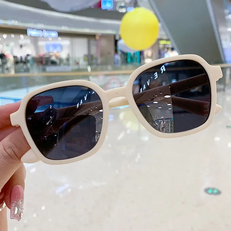 New Kids Sunglasses Square Children Sunglasses Boy Girl Stylish Goggles Baby Student Eyeglasses Party Eyewear UV400 Gafas De Sol