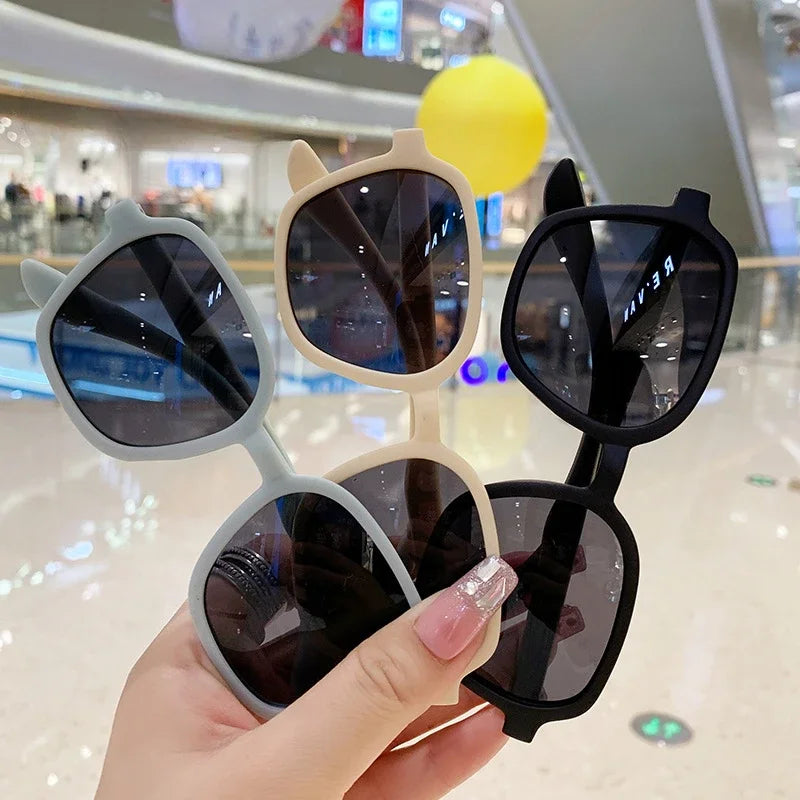 New Kids Sunglasses Square Children Sunglasses Boy Girl Stylish Goggles Baby Student Eyeglasses Party Eyewear UV400 Gafas De Sol