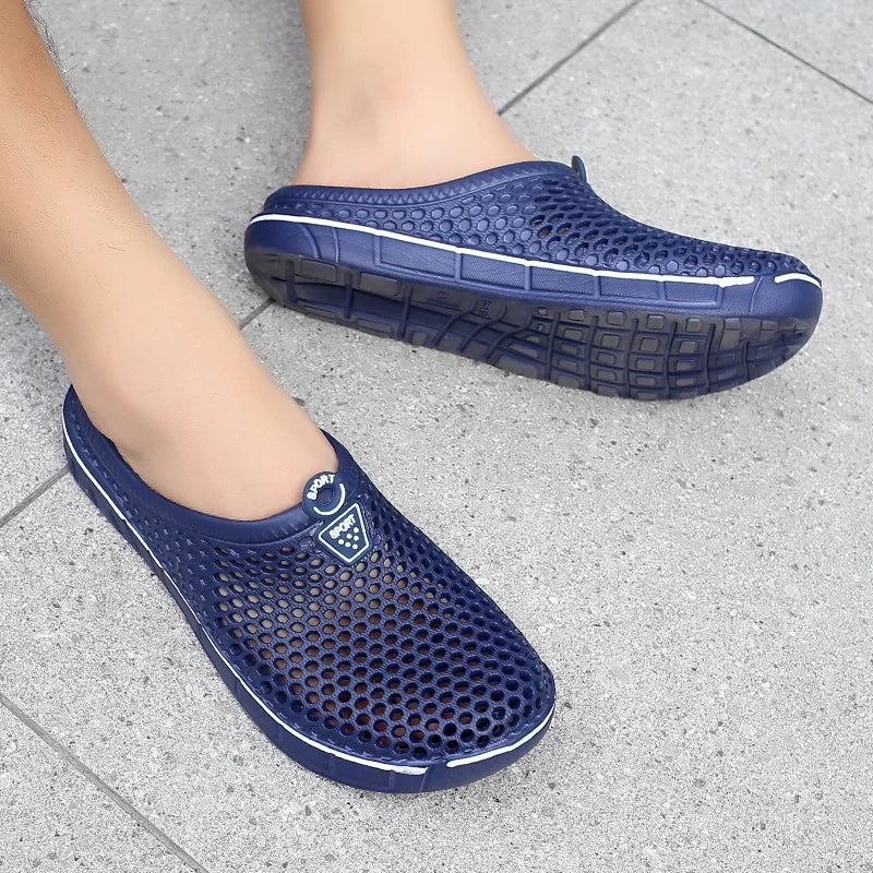 Men Sandals Summer Comfortable Outdoor Beach Shoes Men Slip on Garden Clogs Casual Water Shower Slippers Unisex Shoes