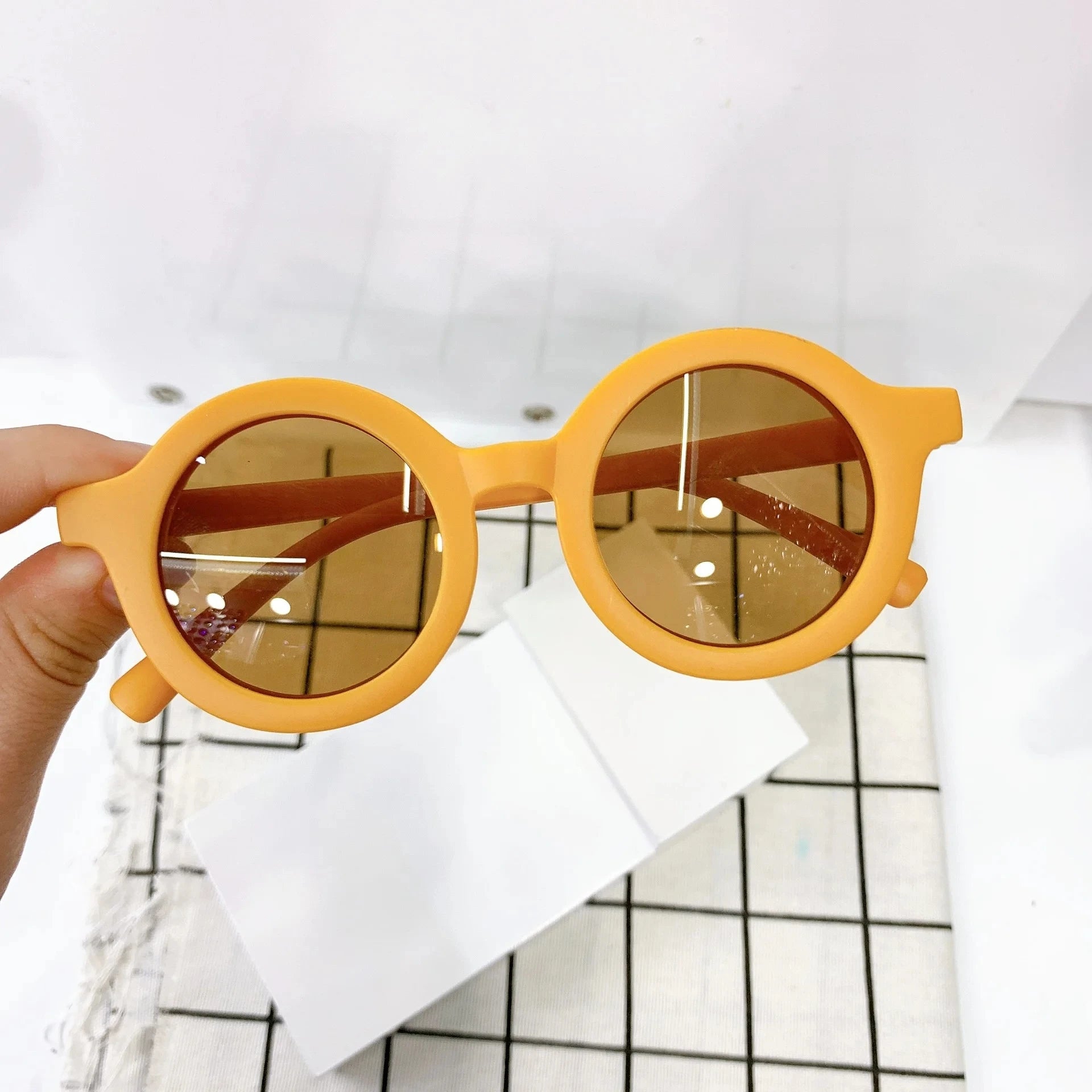Sunglasses trendy kids Sunglasses Cute kids Sunglasses parent child frosted glasses new 1-8 year old baby decorative