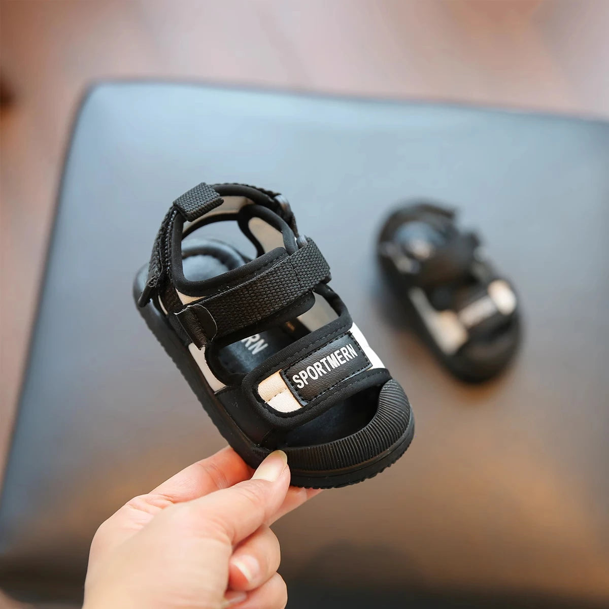 Summer style baby sandals for men and women anti slip soft soled baby and toddler walking shoes children's sports beach shoes