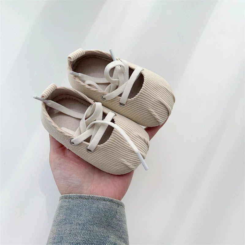Newborn Shoes Retro Style Baby Girls Walking Shoes Spring Autumn Child Soft Soled Anti Slip Toddler Infant Kids Princess Shoes