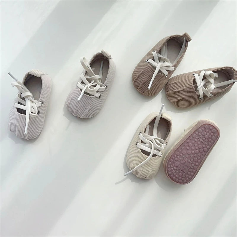Newborn Shoes Retro Style Baby Girls Walking Shoes Spring Autumn Child Soft Soled Anti Slip Toddler Infant Kids Princess Shoes