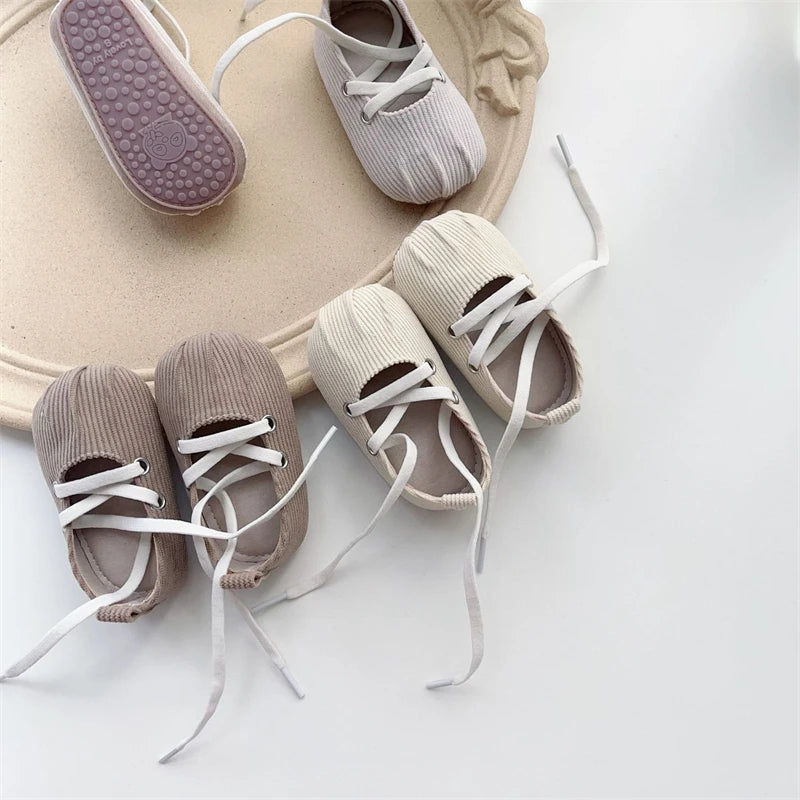 Newborn Shoes Retro Style Baby Girls Walking Shoes Spring Autumn Child Soft Soled Anti Slip Toddler Infant Kids Princess Shoes