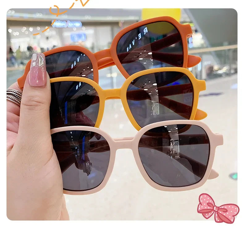 New Kids Sunglasses Square Children Sunglasses Boy Girl Stylish Goggles Baby Student Eyeglasses Party Eyewear UV400 Gafas De Sol