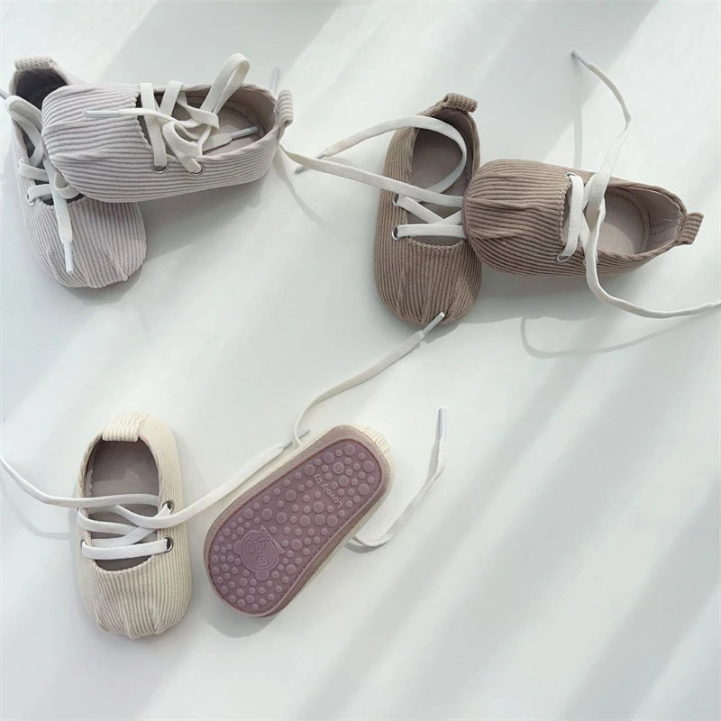Newborn Shoes Retro Style Baby Girls Walking Shoes Spring Autumn Child Soft Soled Anti Slip Toddler Infant Kids Princess Shoes